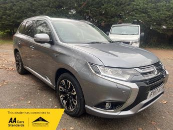 Mitsubishi Outlander 2.0h 12kWh 5hs SUV 5dr Petrol Plug-in Hybrid CVT 4WD Euro 6 (s/s