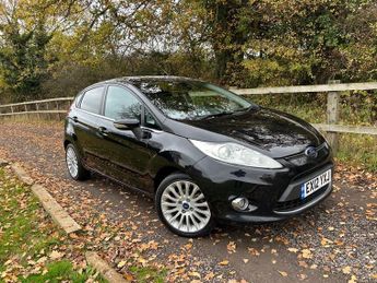 Ford Fiesta TITANIUM JUST 2 FORMER KEEPERS FROM NEW DOCUMENTED SERVICE HISTO