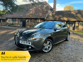 Alfa Romeo Giulietta 2.0 JTDM-2 Exclusive Euro 5 (s/s) 5dr