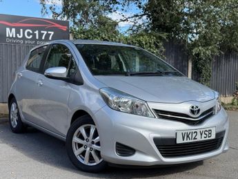 Toyota Yaris 1.33 Dual VVT-i TR Hatchback 5dr Petrol Manual Euro 5 (101 ps)