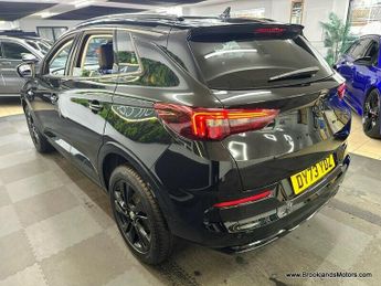 Vauxhall Grandland GS [SAT NAV & REVERSE CAMERA]