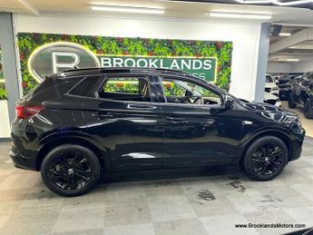 Vauxhall Grandland GS [SAT NAV & REVERSE CAMERA]