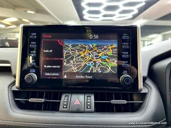 Toyota RAV4 VVT-I DESIGN [SAT NAV & REVERSE CAMERA]