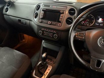 Volkswagen Tiguan 2.0 TDI BlueMotion Tech Match DSG 4WD Euro 5 (s/s) 5dr