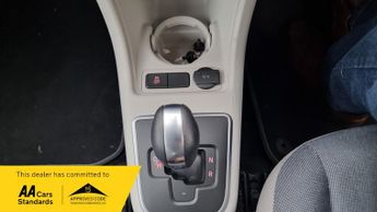 Volkswagen Up 1.0Move Upi
