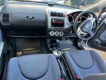 Honda Jazz 1.4 i-DSI SE CVT-7 5dr