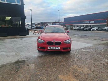 BMW 1 SERIES 2.0 116d SE Auto Euro 5 (s/s) 5dr