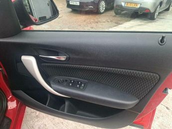 BMW 1 SERIES 2.0 116d SE Auto Euro 5 (s/s) 5dr