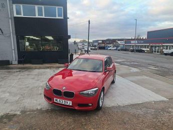 BMW 1 SERIES 2.0 116d SE Auto Euro 5 (s/s) 5dr