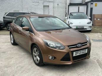 Ford Focus 1.6 Zetec Powershift Euro 5 5dr