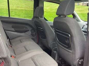 Ford Tourneo Connect GRAND TITANIUM TDCI