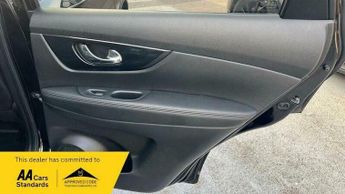 Nissan X-Trail 2.0 dCi Tekna SUV 5dr Diesel XTRON 4WD Euro 6 (s/s) (177 ps)