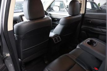 Mitsubishi Outlander EXCEED