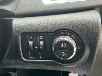 Vauxhall Astra 1.7 CDTi SRi Euro 5 5dr