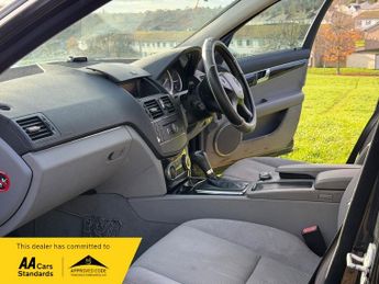 Mercedes-Benz C Class 1.8 C180K SE Saloon 4dr Petrol Auto Euro 4 (156 ps)