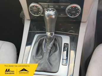 Mercedes-Benz C Class 1.8 C180K SE Saloon 4dr Petrol Auto Euro 4 (156 ps)