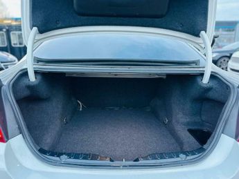 BMW 5 SERIES 2.0 520d SE Auto Euro 6 (s/s) 4dr