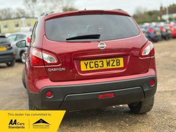 Nissan Qashqai 1.6 360 SUV 5dr Petrol CVT 2WD Euro 5 (117 ps)