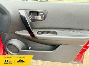 Nissan Qashqai 1.6 360 SUV 5dr Petrol CVT 2WD Euro 5 (117 ps)