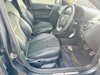 Audi A1 SPORTBACK TFSI S LINE