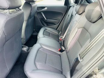 Audi A1 SPORTBACK TFSI S LINE