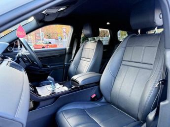Land Rover Range Rover Evoque 1.5 P300e 12.2kWh R-Dynamic SE Auto 4WD Euro 6 (s/s) 5dr