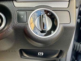 Mercedes E Class E220 BLUETEC AMG LINE