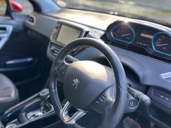 Peugeot 2008 S/S ALLURE (LOW MILES/RARE AUTO)
