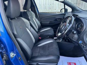 Toyota Yaris 1.5 VVT-h GR SPORT E-CVT Euro 6 (s/s) 5dr