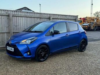 Toyota Yaris 1.5 VVT-h GR SPORT E-CVT Euro 6 (s/s) 5dr
