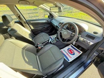 Vauxhall Astra 1.8i 16v Design 5dr