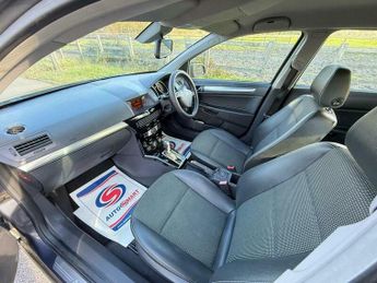 Vauxhall Astra 1.8i 16v Design 5dr