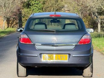 Vauxhall Astra 1.8i 16v Design 5dr