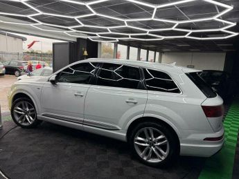 Audi Q7 3.0 TDI V6 S line Tiptronic quattro Euro 6 (s/s) 5dr