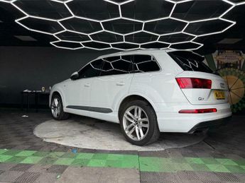 Audi Q7 3.0 TDI V6 S line Tiptronic quattro Euro 6 (s/s) 5dr
