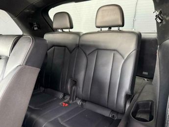 Audi Q7 3.0 TDI V6 S line Tiptronic quattro Euro 6 (s/s) 5dr
