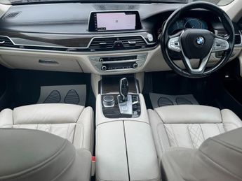 BMW 7 SERIES 3.0 730d Exclusive Saloon 4dr Diesel Auto Euro 6 (s/s) (265 ps)