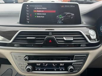 BMW 7 SERIES 3.0 730d Exclusive Saloon 4dr Diesel Auto Euro 6 (s/s) (265 ps)