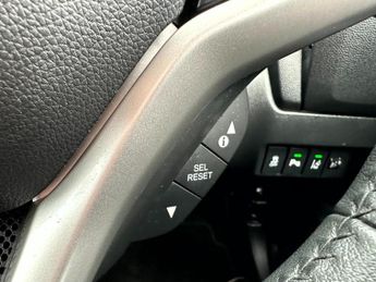 Honda Jazz I-VTEC EX NAVI-AUTO ONLY 28562 MILES FULL HONDA HISTORY 1LOCAL L