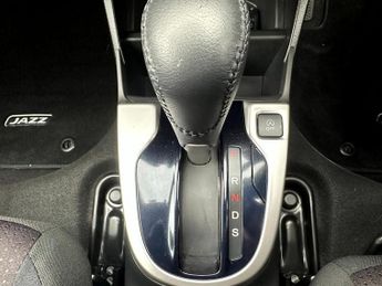 Honda Jazz I-VTEC EX NAVI-AUTO ONLY 28562 MILES FULL HONDA HISTORY 1LOCAL L