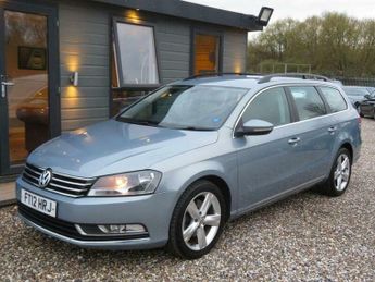 Volkswagen Passat 2.0 TDI BlueMotion Tech SE DSG Euro 5 (s/s) 5dr