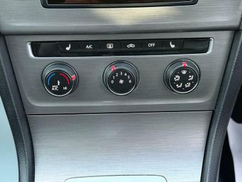 Volkswagen Golf 1.6 TDI BlueMotion Tech Match Edition Hatchback 5dr Diesel DSG E