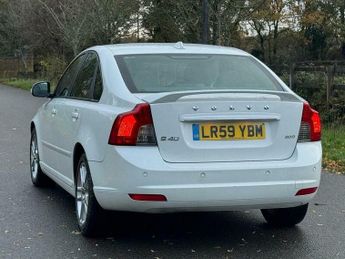 Volvo S40 2.0D SE Lux Powershift Euro 4 4dr