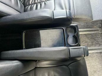 Toyota Alphard PREMIUM EDITION 3.5 V6 LUXURY SEATS