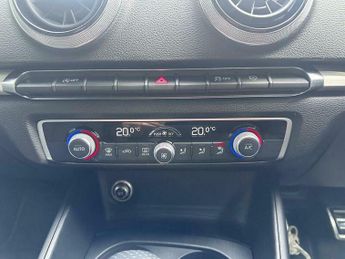 Audi A3 1.5 TFSI CoD 35 Black Edition Sportback S Tronic Euro 6 (s/s) 5d