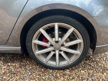 Audi A3 1.5 TFSI CoD 35 Black Edition Sportback S Tronic Euro 6 (s/s) 5d