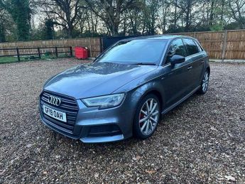 Audi A3 1.5 TFSI CoD 35 Black Edition Sportback S Tronic Euro 6 (s/s) 5d