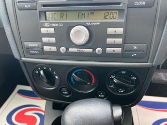 Ford Fiesta STYLE CLIMATE 16V