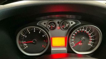 Ford Focus 1.6 Titanium 5dr