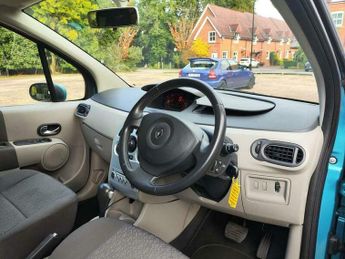 Renault Modus 1.6 16v Dynamique 5dr